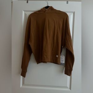 Vuori hoodie size medium